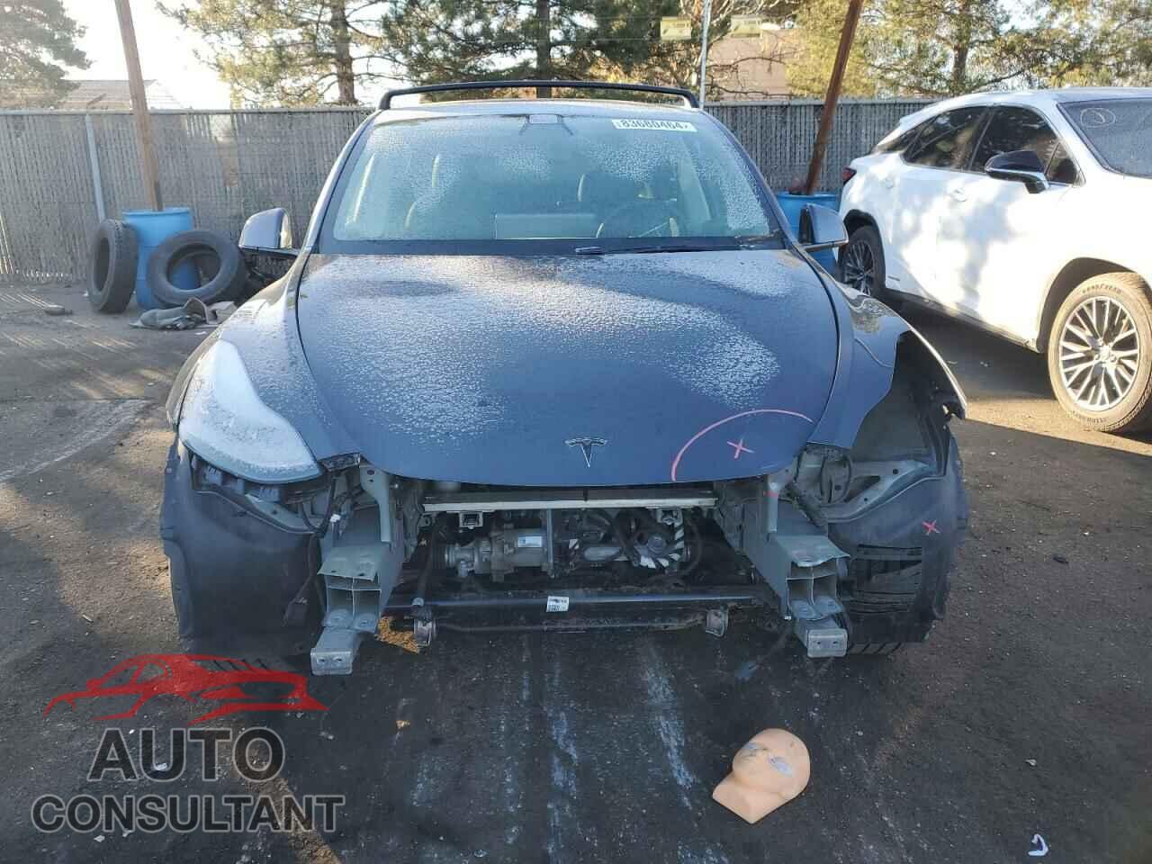 TESLA MODEL Y 2020 - 5YJYGDEE7LF057635