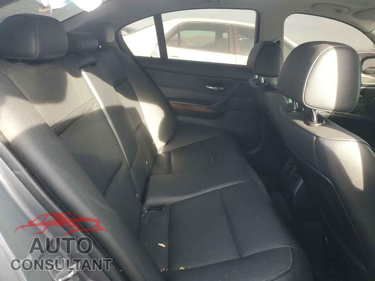 BMW 3 SERIES 2010 - WBAPH7C5XAE129565