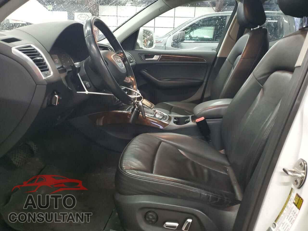 AUDI Q5 2013 - WA1LFAFP2DA055873