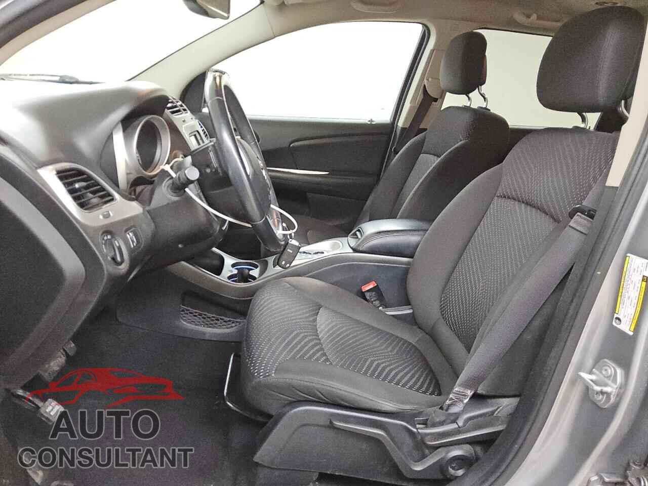 DODGE JOURNEY 2017 - 3C4PDDAG4HT596380