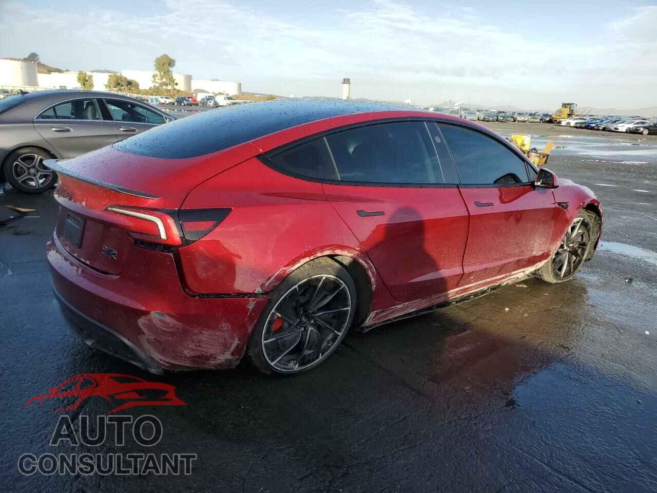 TESLA MODEL 3 2024 - 5YJ3E1ET3RF886093