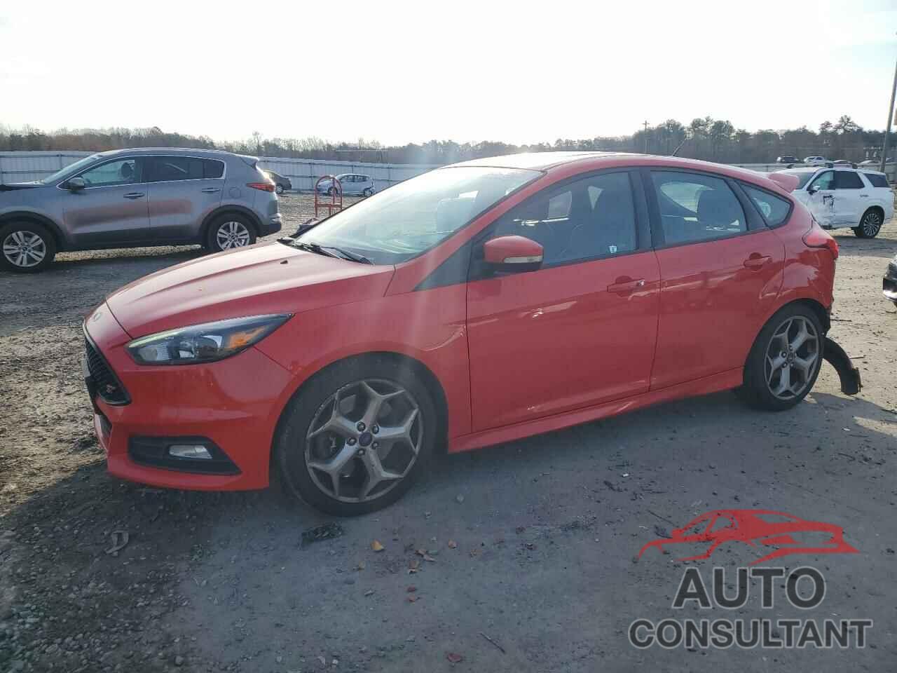 FORD FOCUS 2015 - 1FADP3L98FL238863