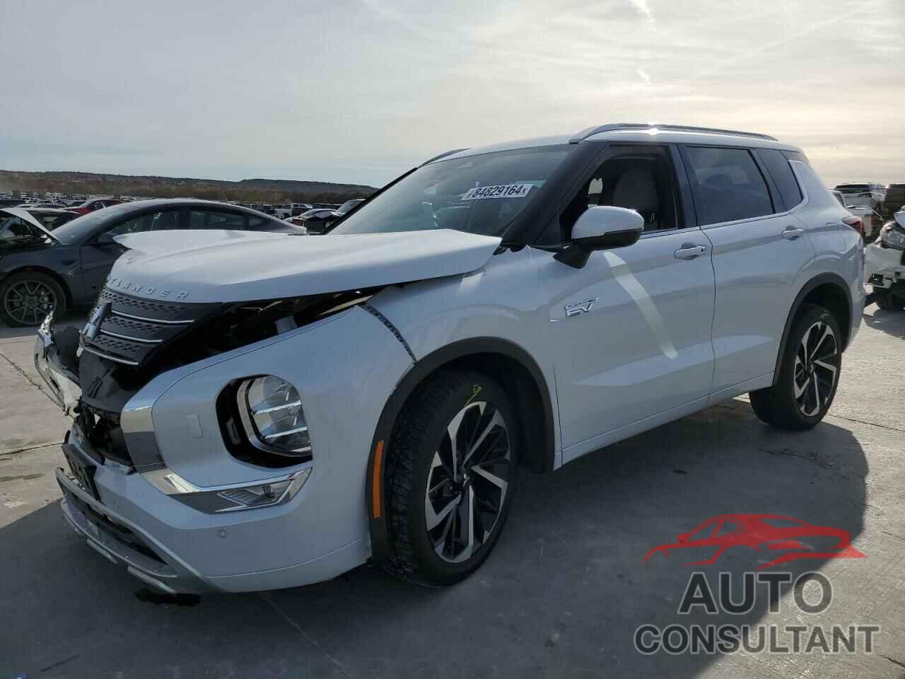 MITSUBISHI OUTLANDER 2023 - JA4T5VA94PZ046696