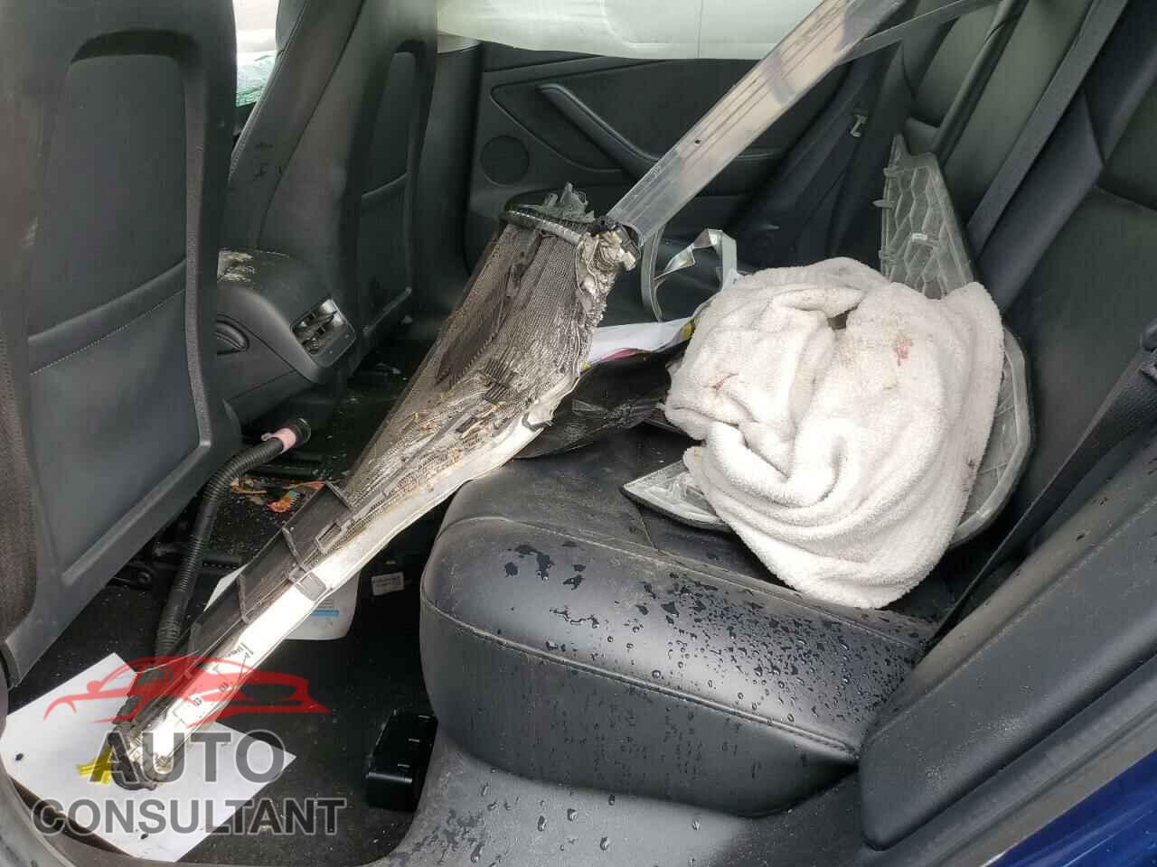 TESLA MODEL 3 2022 - 5YJ3E1EA9NF144337