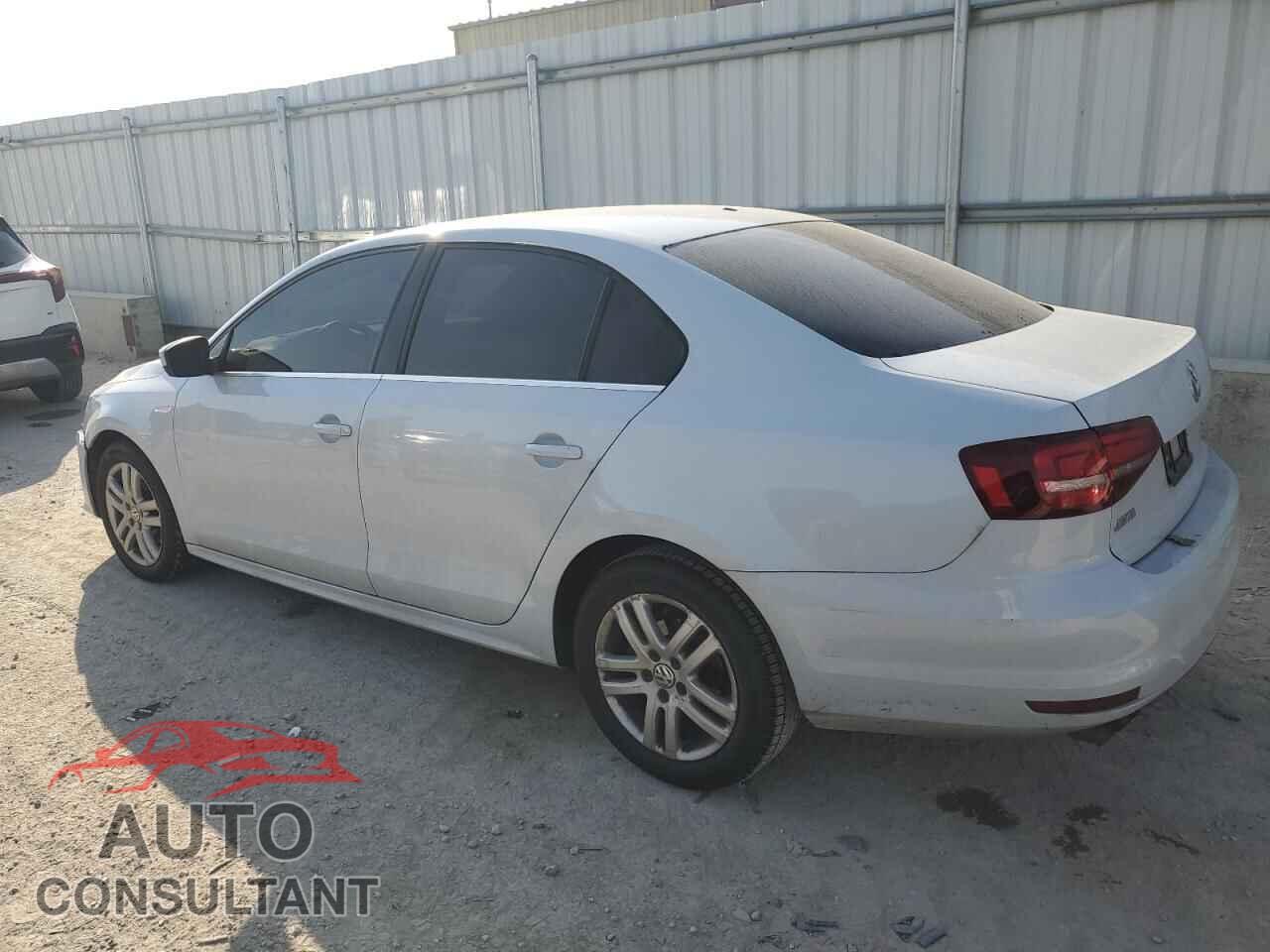 VOLKSWAGEN JETTA 2017 - 3VW2B7AJXHM368436