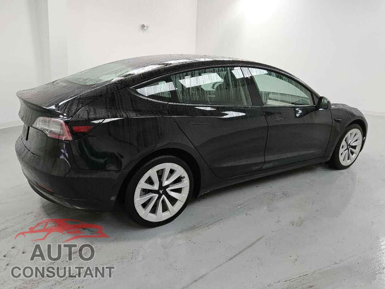 TESLA MODEL 3 2022 - 5YJ3E1EA0NF290366