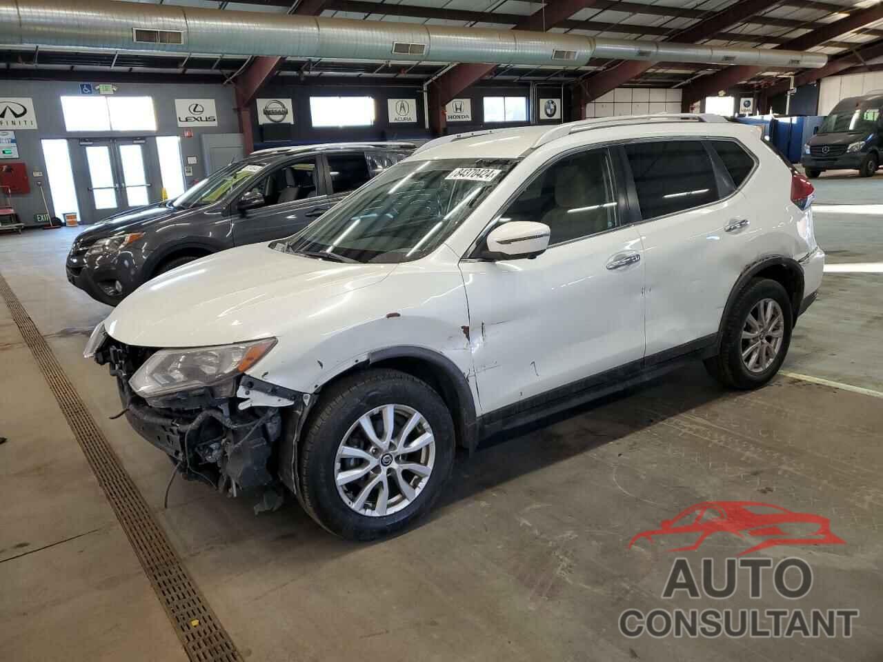 NISSAN ROGUE 2018 - KNMAT2MV6JP601502