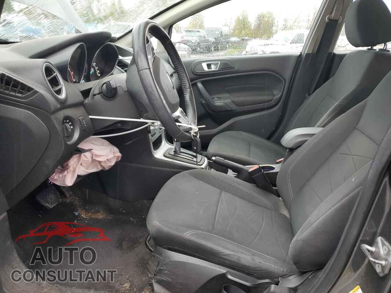 FORD FIESTA 2015 - 3FADP4EJ9FM204751