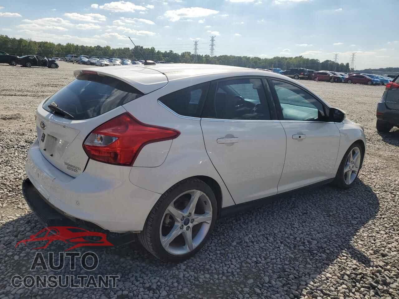 FORD FOCUS 2013 - 1FADP3N25DL151063