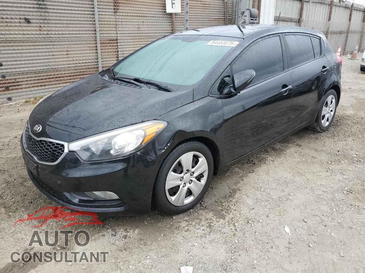 KIA FORTE 2016 - KNAFK5A85G5598621