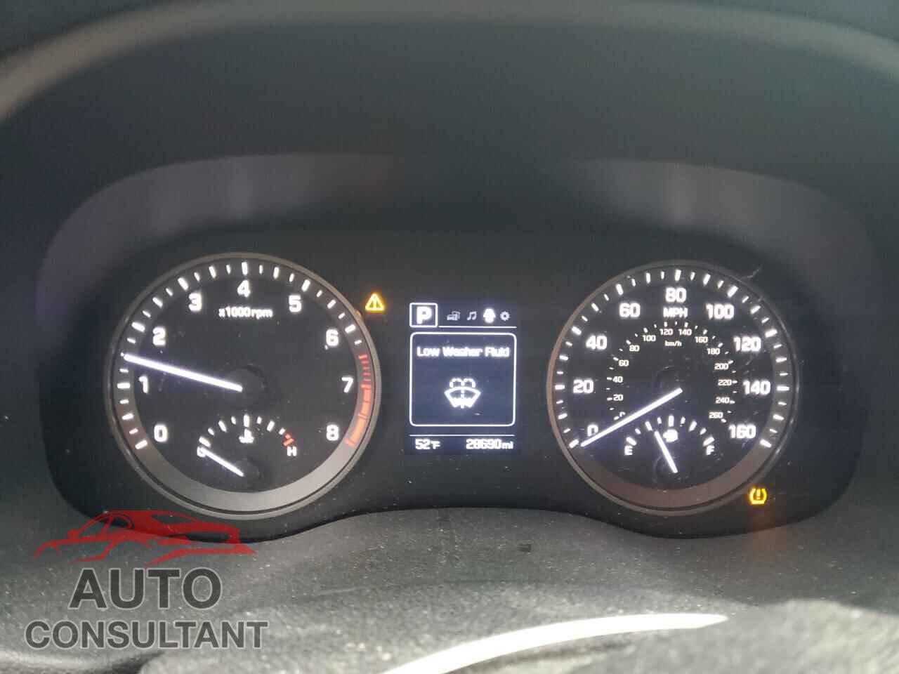 HYUNDAI TUCSON 2017 - KM8J3CA49HU575177