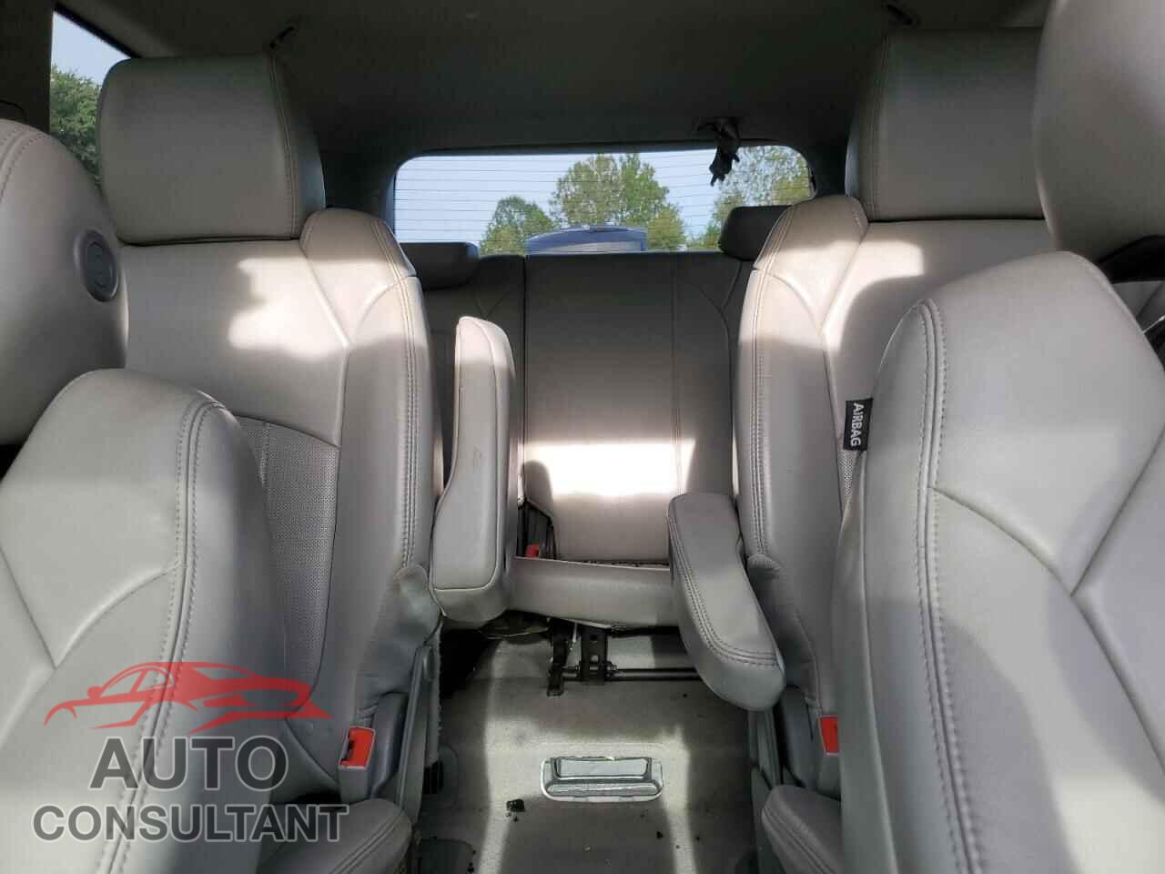 CHEVROLET TRAVERSE 2014 - 1GNKVJKD7EJ165813