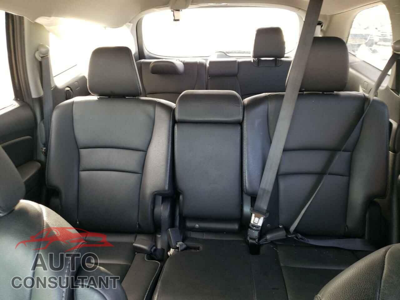 HONDA PILOT 2021 - 5FNYF5H21MB020933