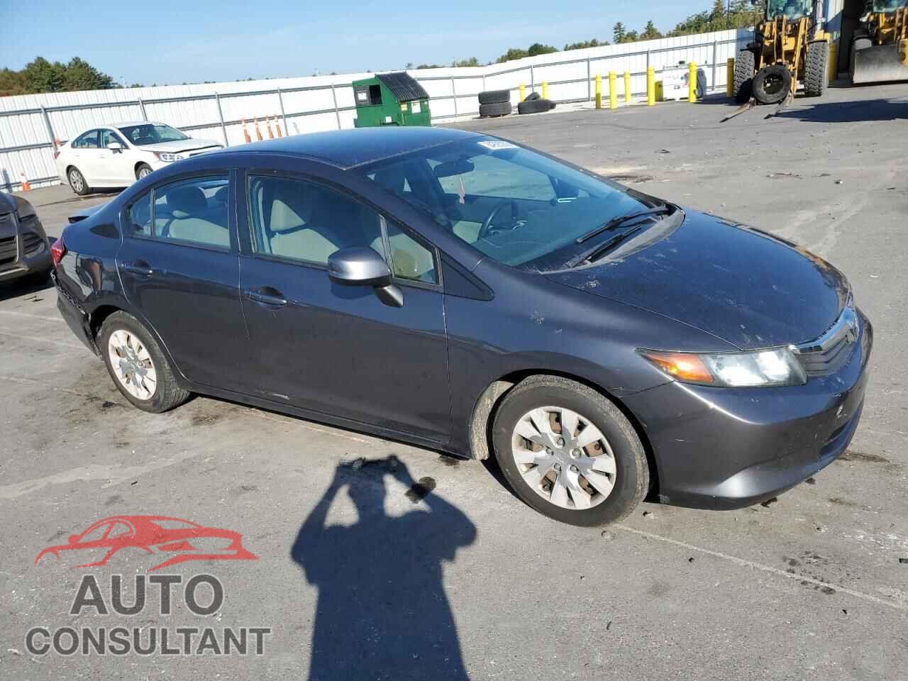 HONDA CIVIC 2012 - 2HGFB2F55CH332763
