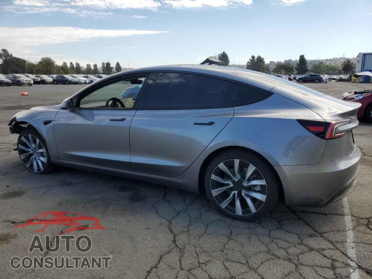 TESLA MODEL 3 2025 - 5YJ3E1EA1SF938664