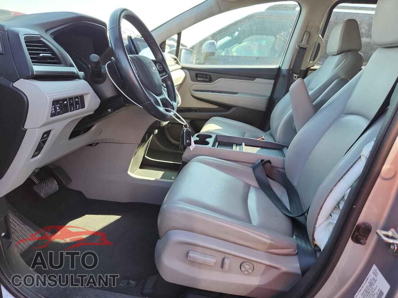 HONDA ODYSSEY 2019 - 5FNRL6H82KB078117