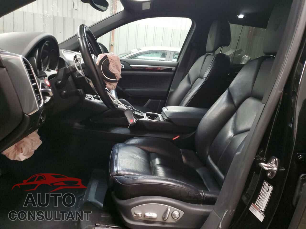 PORSCHE CAYENNE 2017 - WP1AA2A20HKA87426