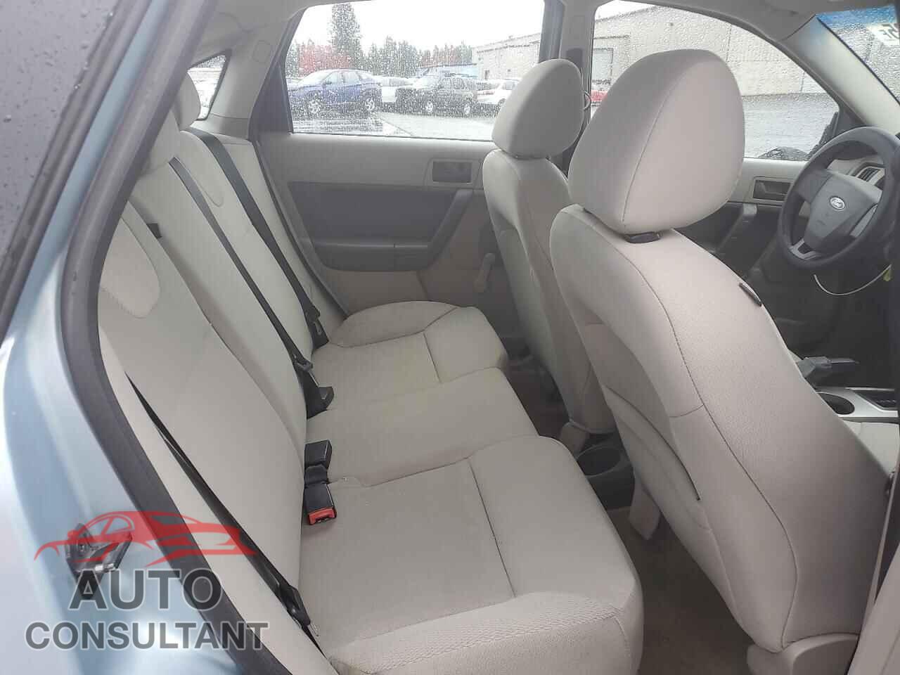 FORD FOCUS 2009 - 1FAHP34N79W216417