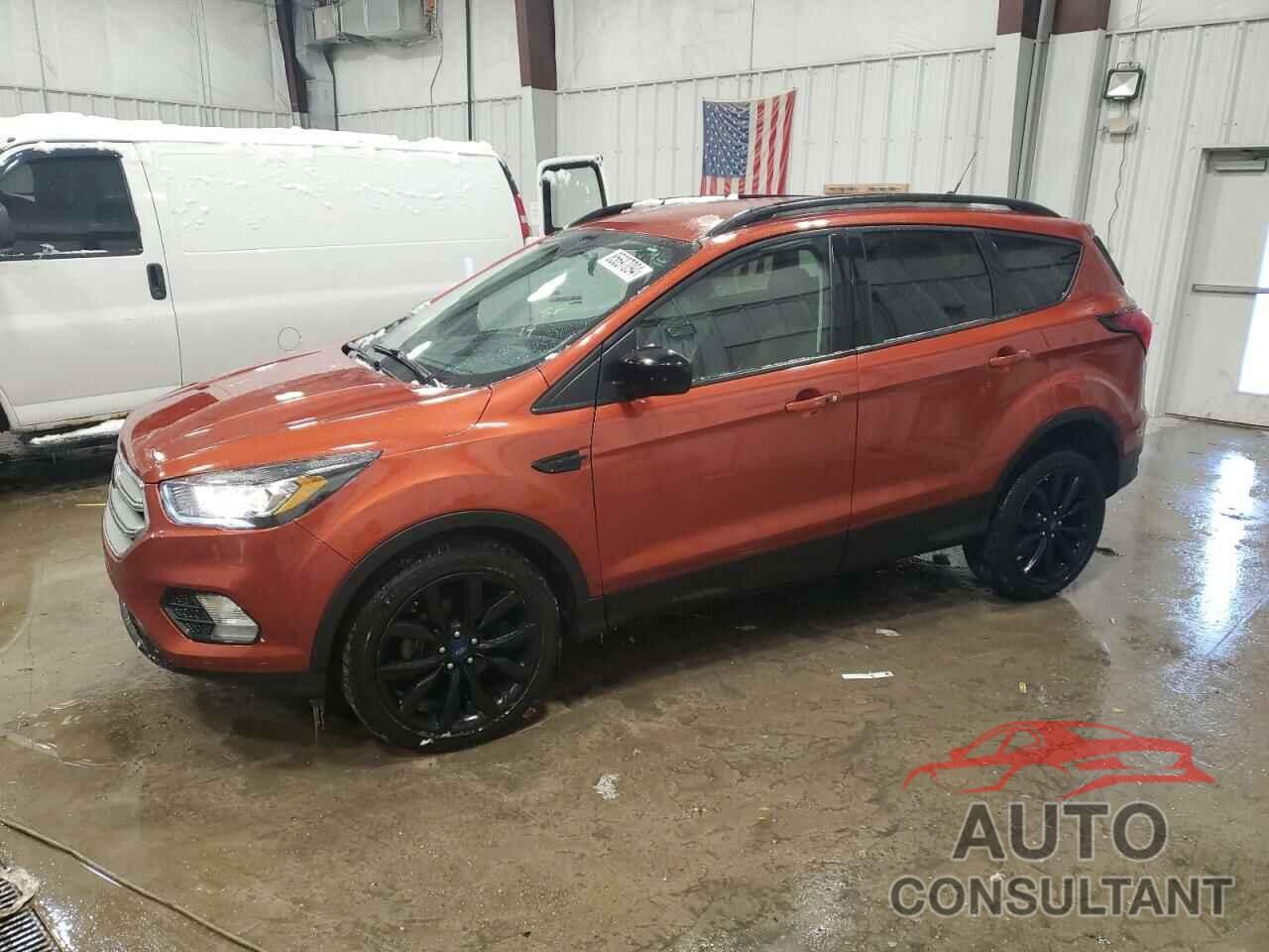 FORD ESCAPE 2019 - 1FMCU0GD0KUA16488