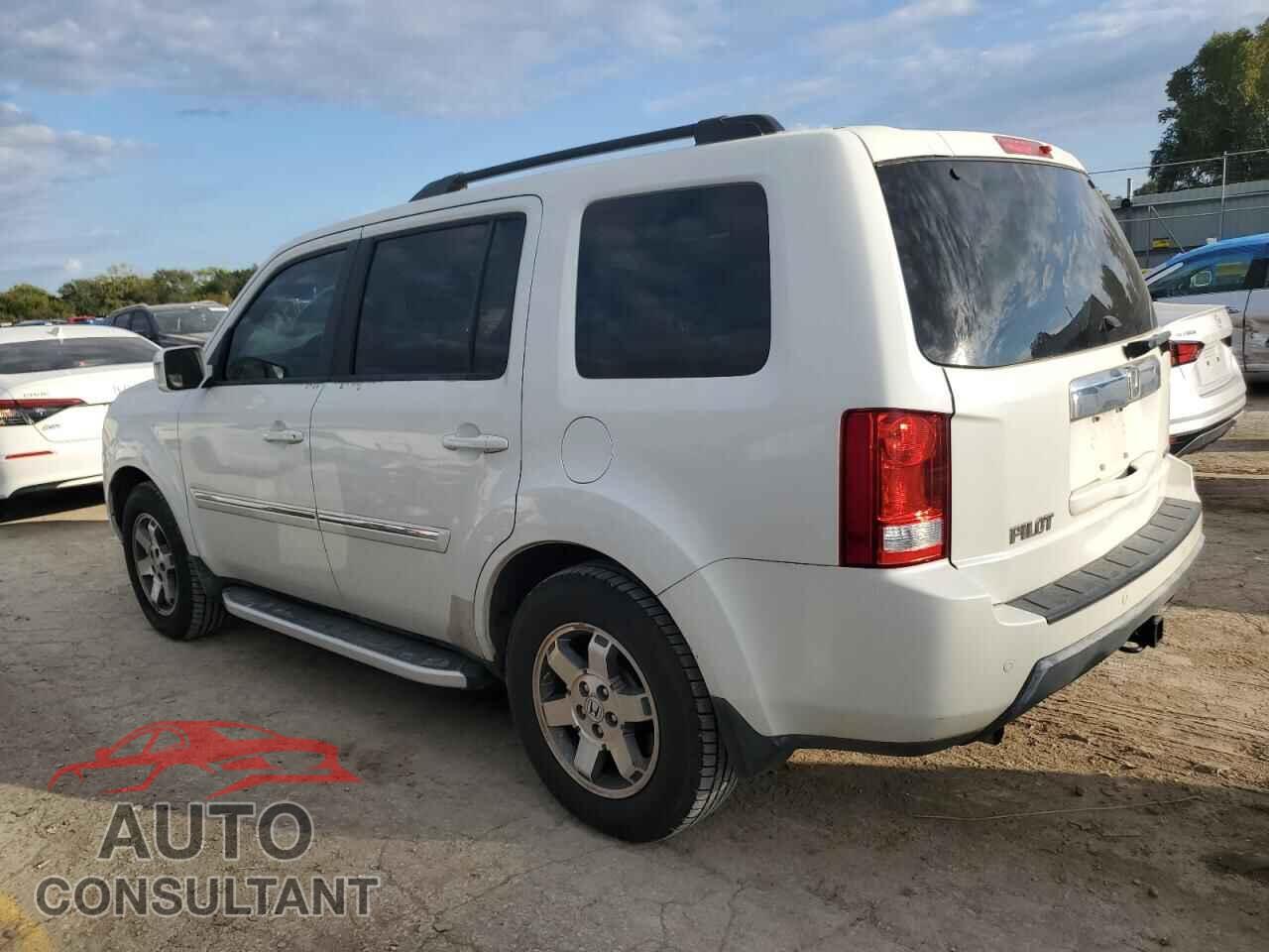 HONDA PILOT 2011 - 5FNYF3H98BB032379