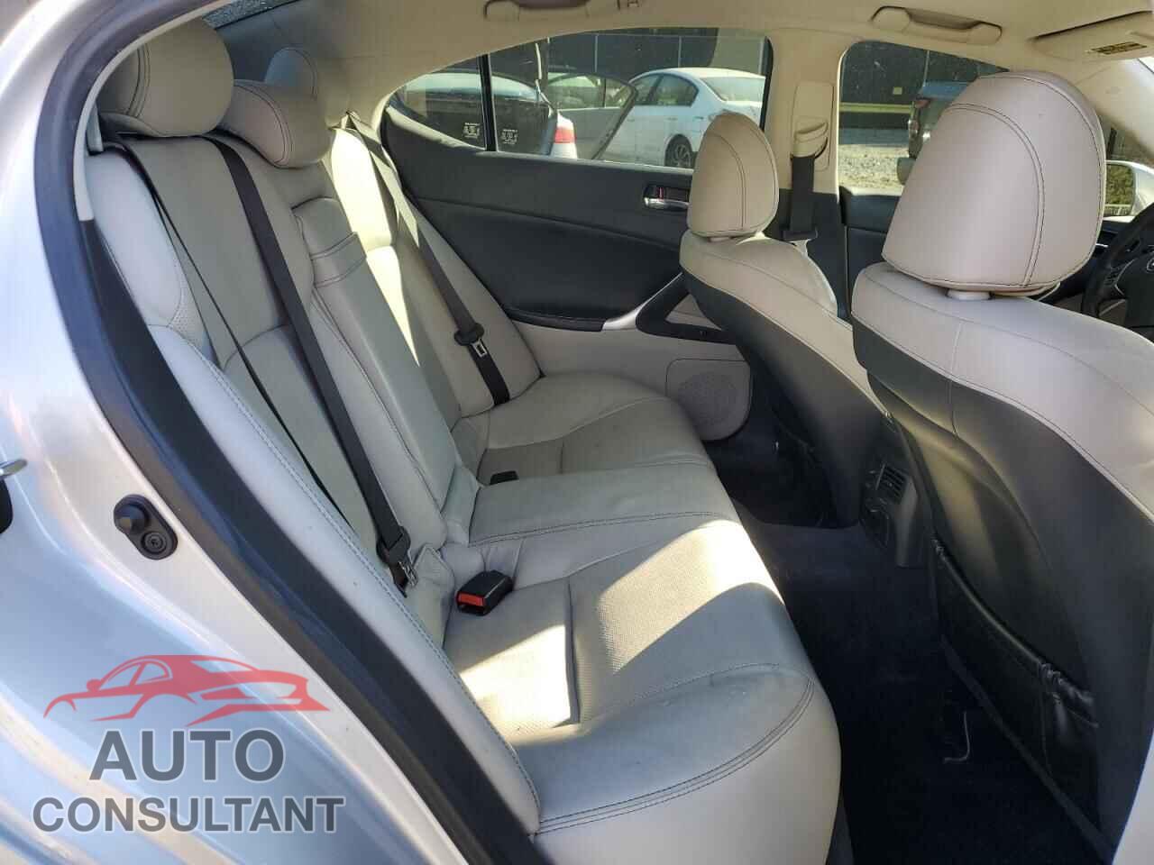 LEXUS IS 2011 - JTHBF5C20B5134366