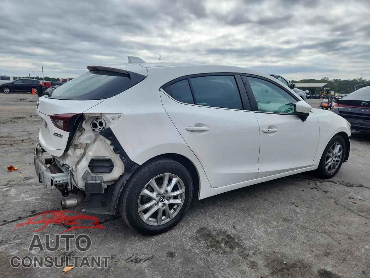 MAZDA 3 2014 - JM1BM1L71E1104526