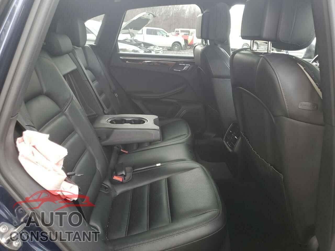 PORSCHE MACAN 2015 - WP1AB2A58FLB64722