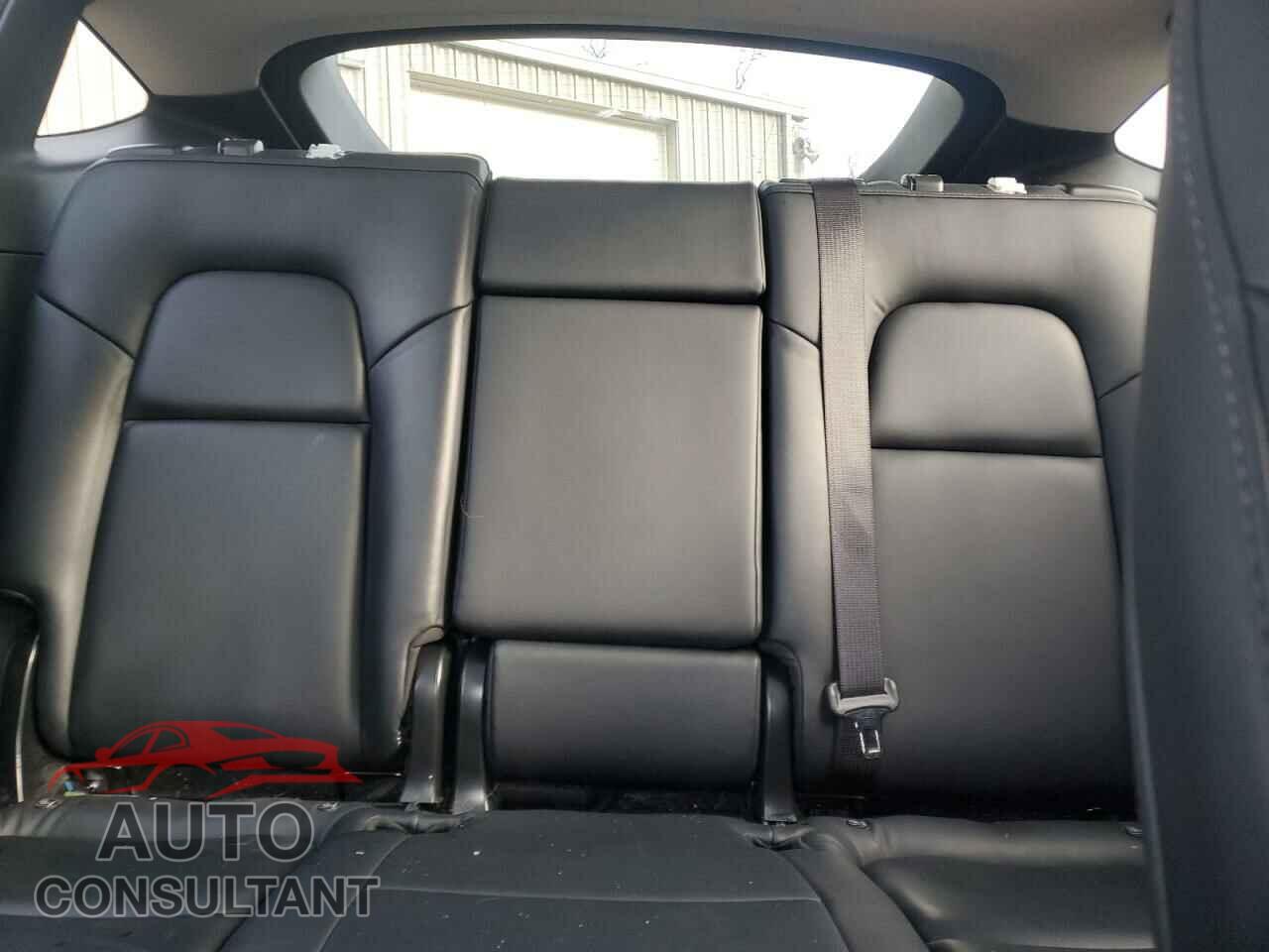 TESLA MODEL Y 2020 - 5YJYGDEE5LF048335