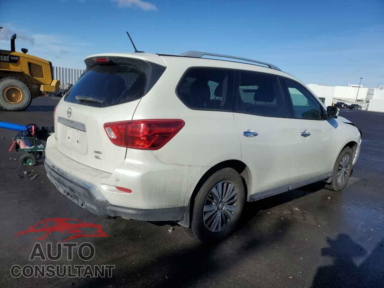 NISSAN PATHFINDER 2017 - 5N1DR2MM8HC669784