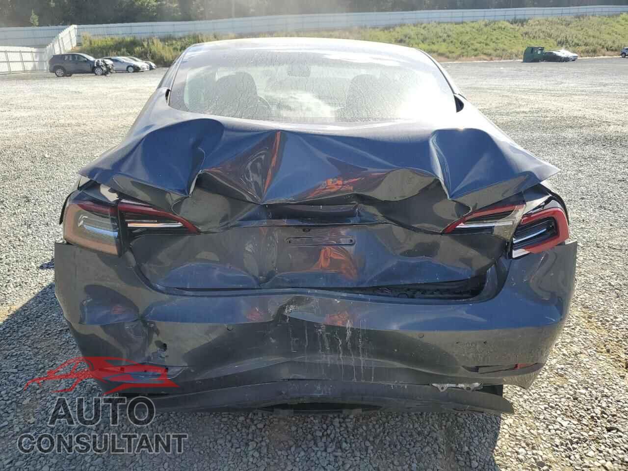 TESLA MODEL 3 2022 - 5YJ3E1EA5NF356703