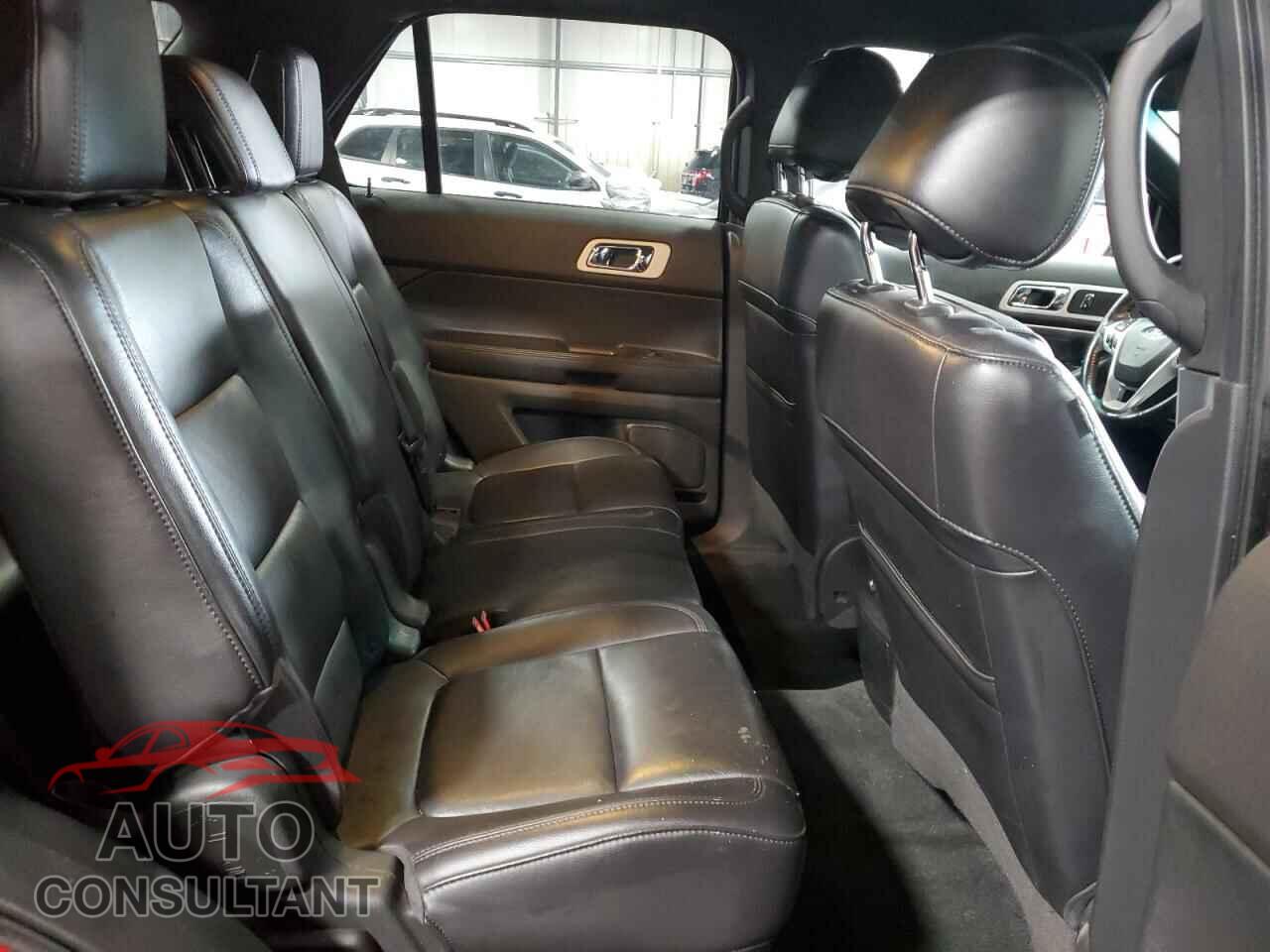FORD EXPLORER 2011 - 1FMHK8D83BGA11592