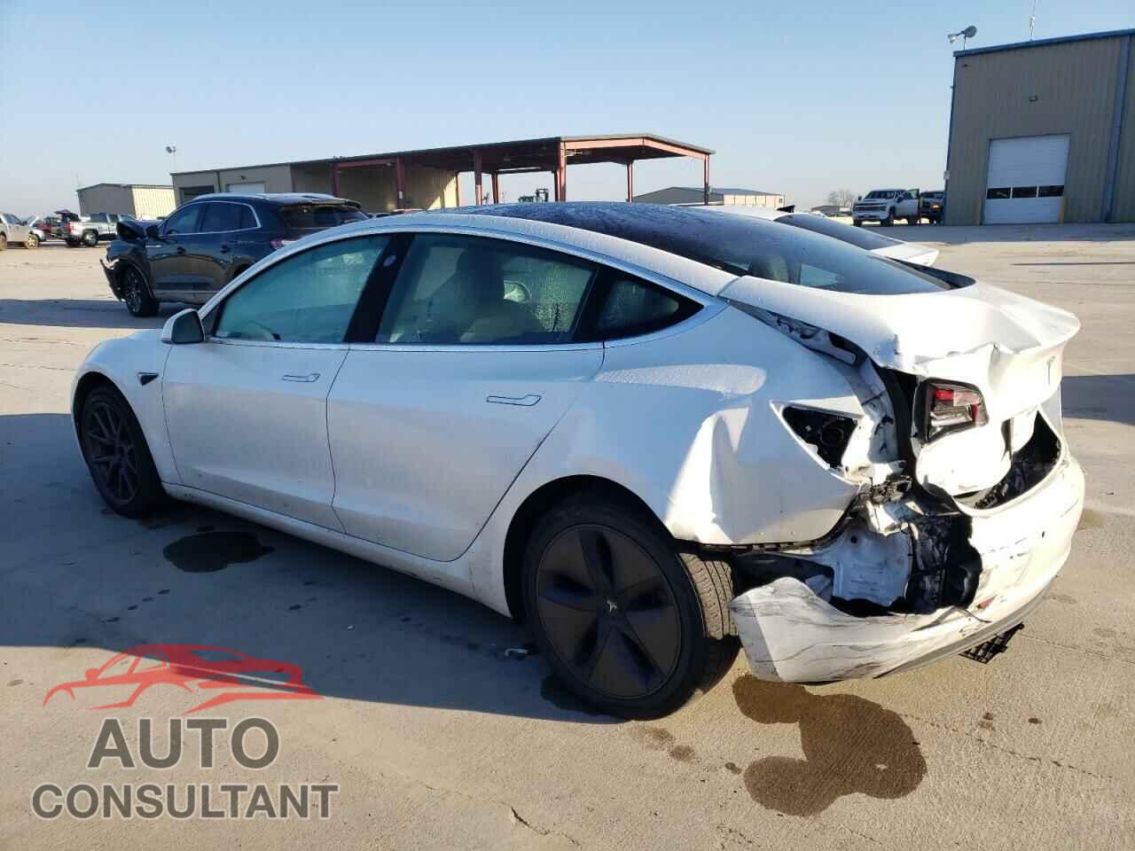 TESLA MODEL 3 2019 - 5YJ3E1EBXKF493995