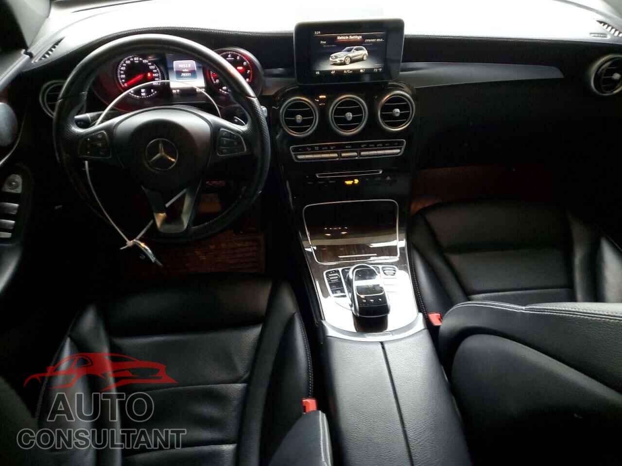 MERCEDES-BENZ GLC-CLASS 2017 - WDC0G4KB0HF123740