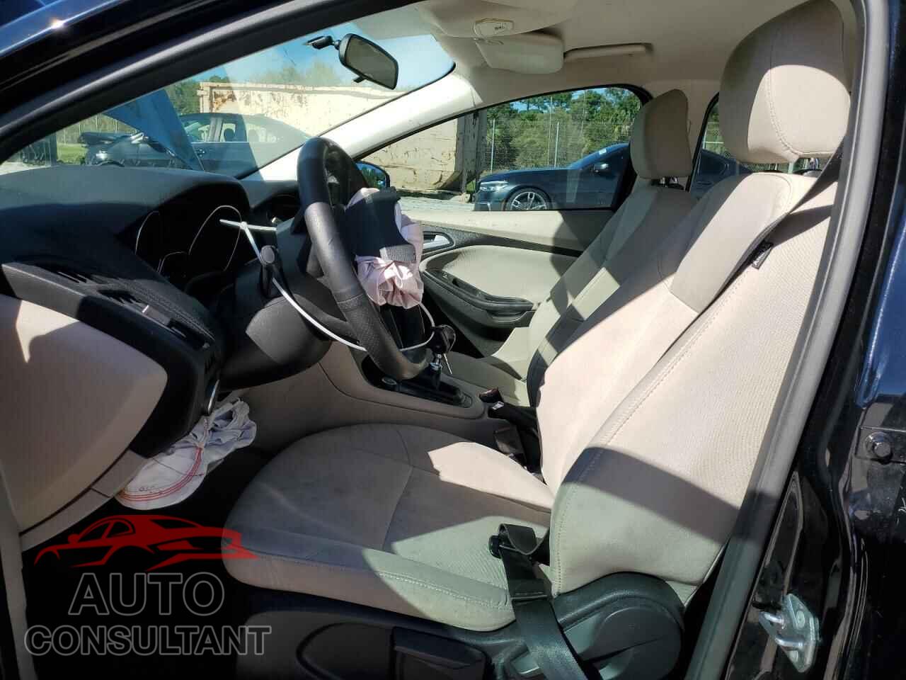 FORD FOCUS 2017 - 1FADP3FE1HL218546
