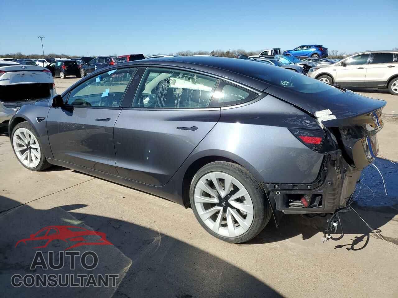 TESLA MODEL 3 2022 - 5YJ3E1EA9NF286428