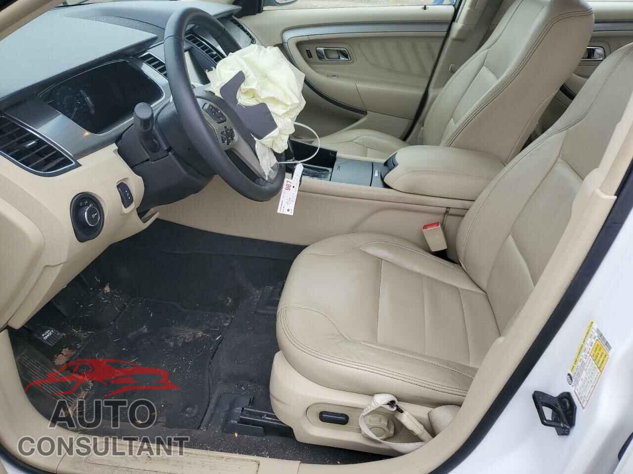 FORD TAURUS 2013 - 1FAHP2E82DG122757