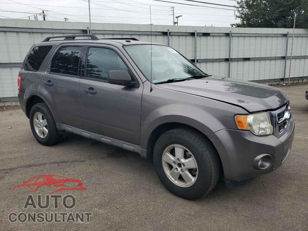 FORD ESCAPE 2009 - 1FMCU93G09KA85823