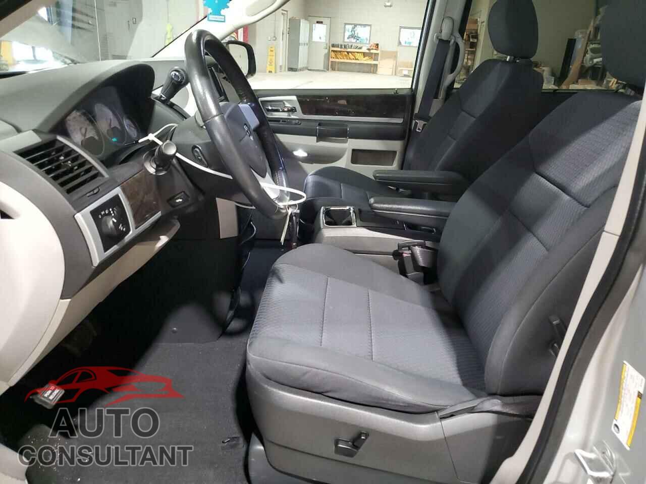 DODGE CARAVAN 2010 - 2D4RN5DX4AR145842