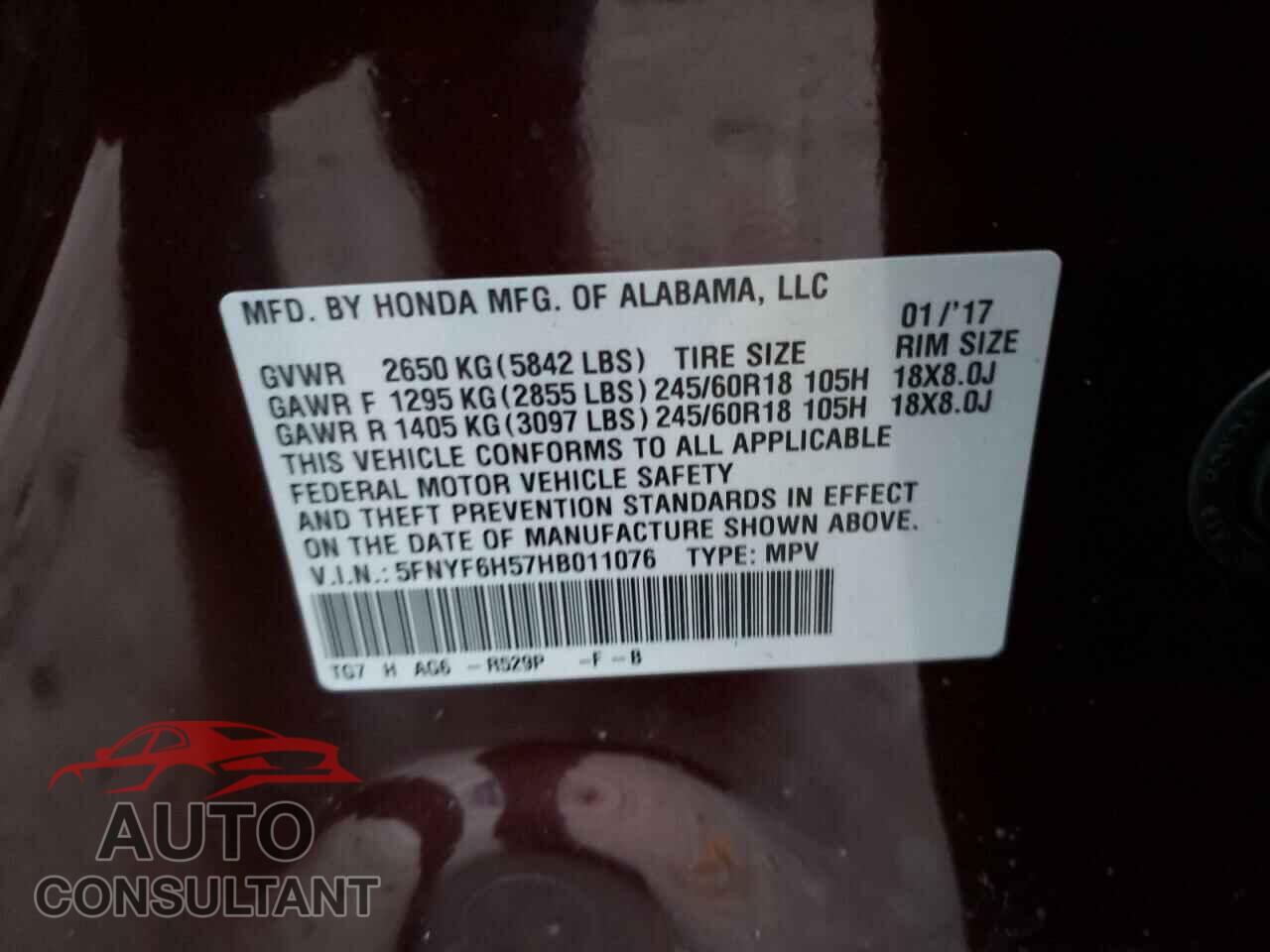 HONDA PILOT 2017 - 5FNYF6H57HB011076
