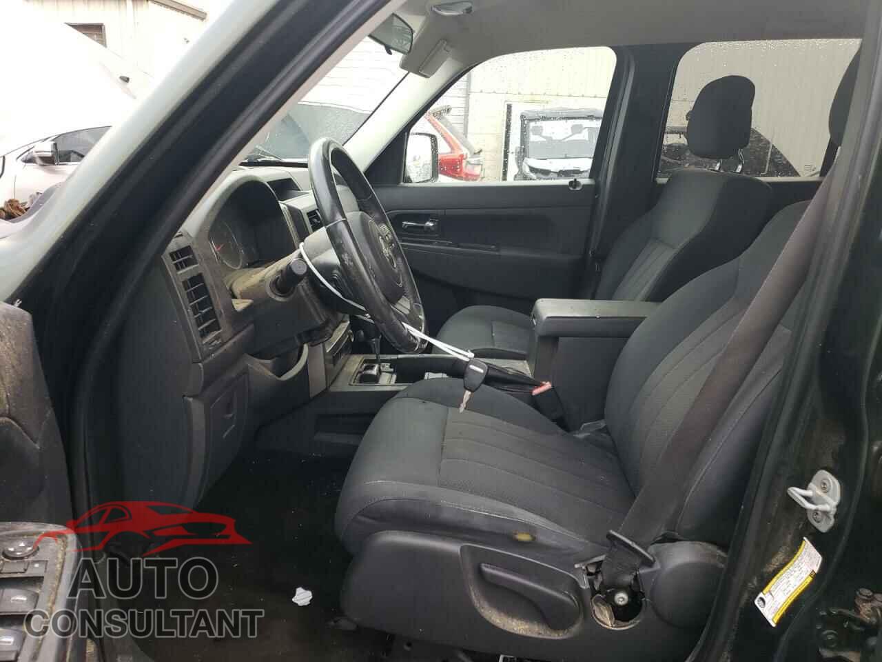 JEEP LIBERTY 2011 - 1J4PN2GK7BW549725