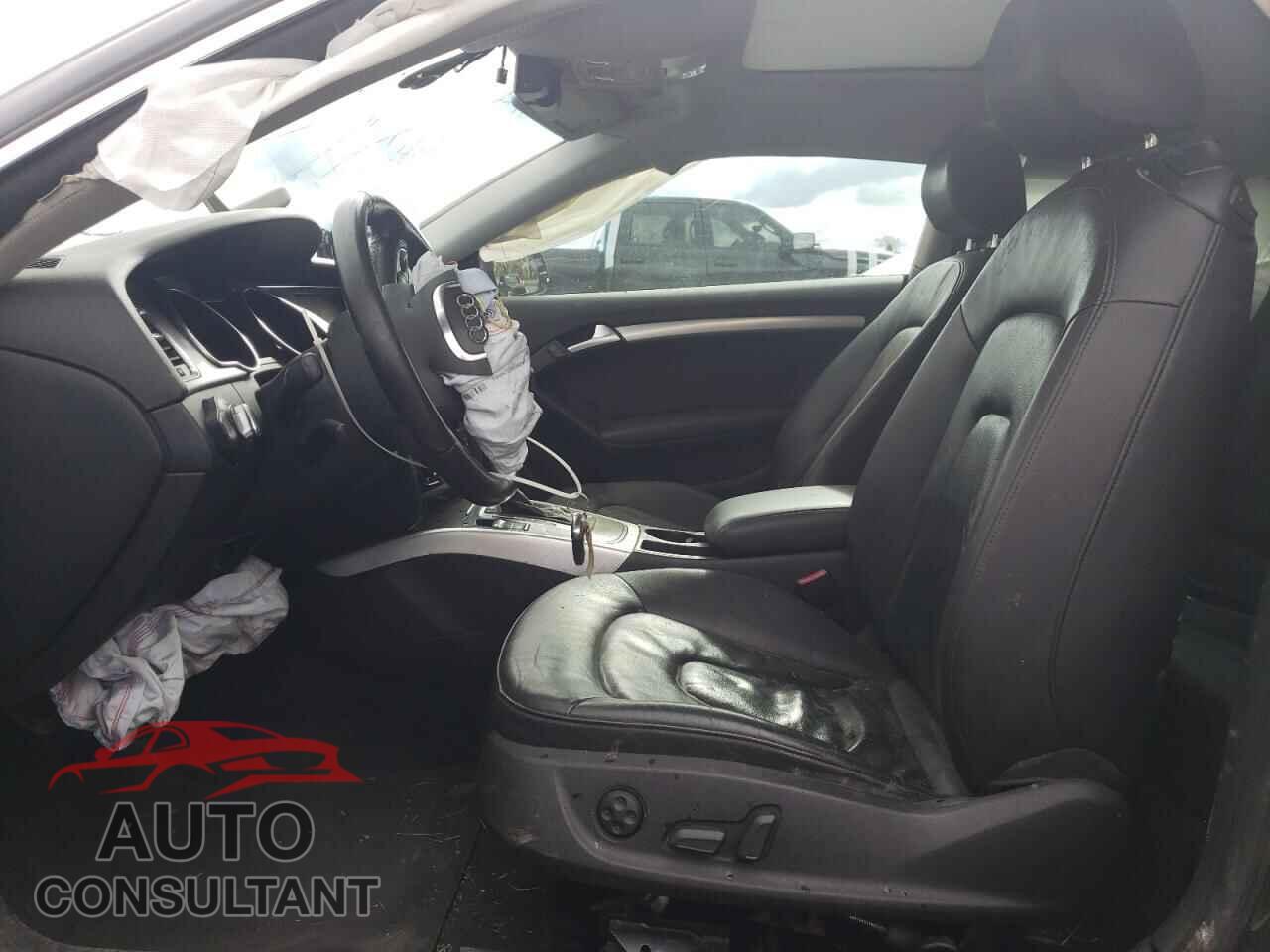 AUDI A5 2011 - WAULFBFR7BA010953