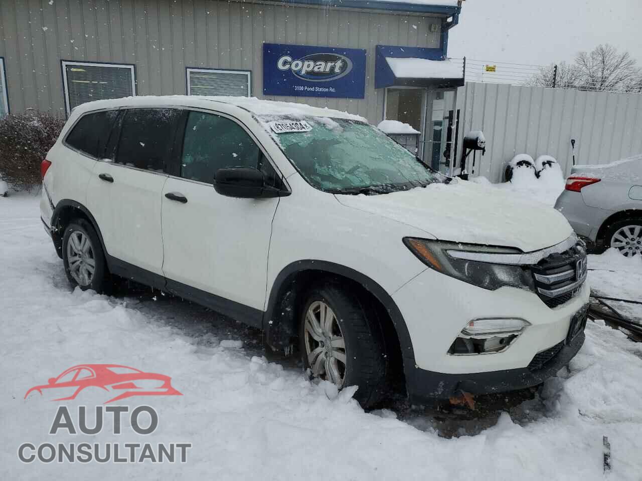 HONDA PILOT 2018 - 5FNYF5H13JB005594