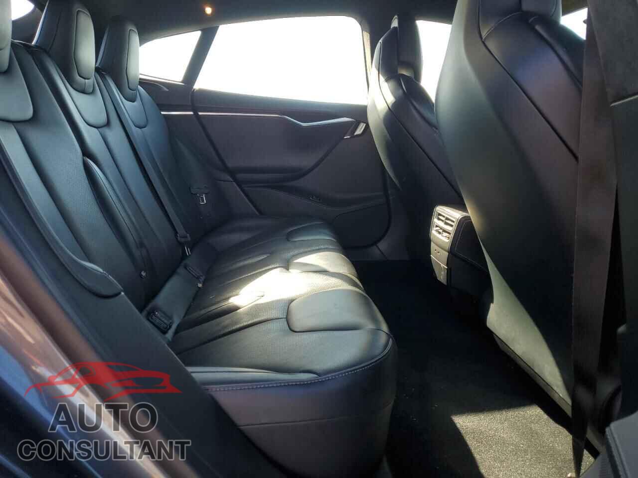 TESLA MODEL S 2017 - 5YJSA1E47HF183398