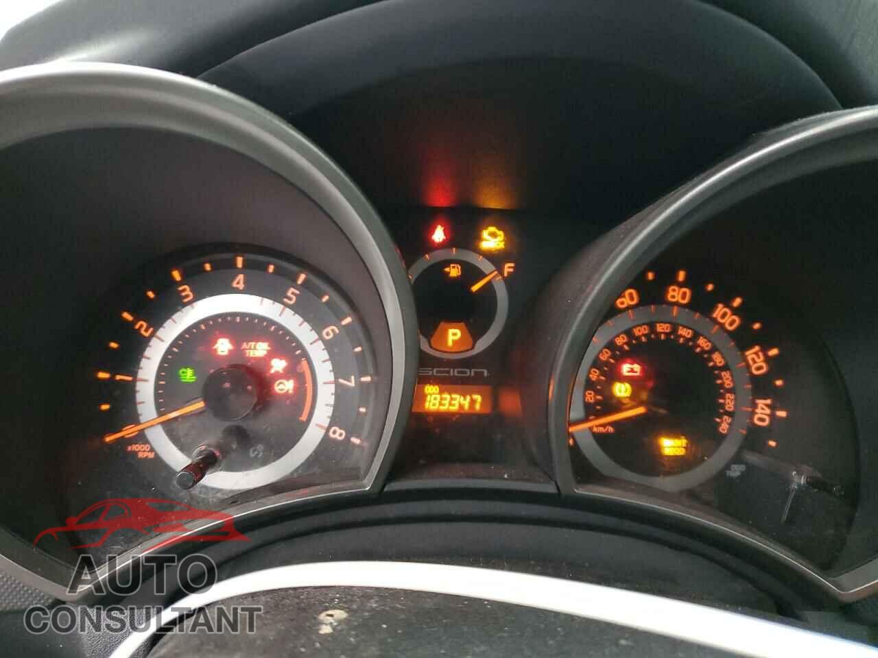 TOYOTA SCION 2011 - JTKJF5C77B3011239