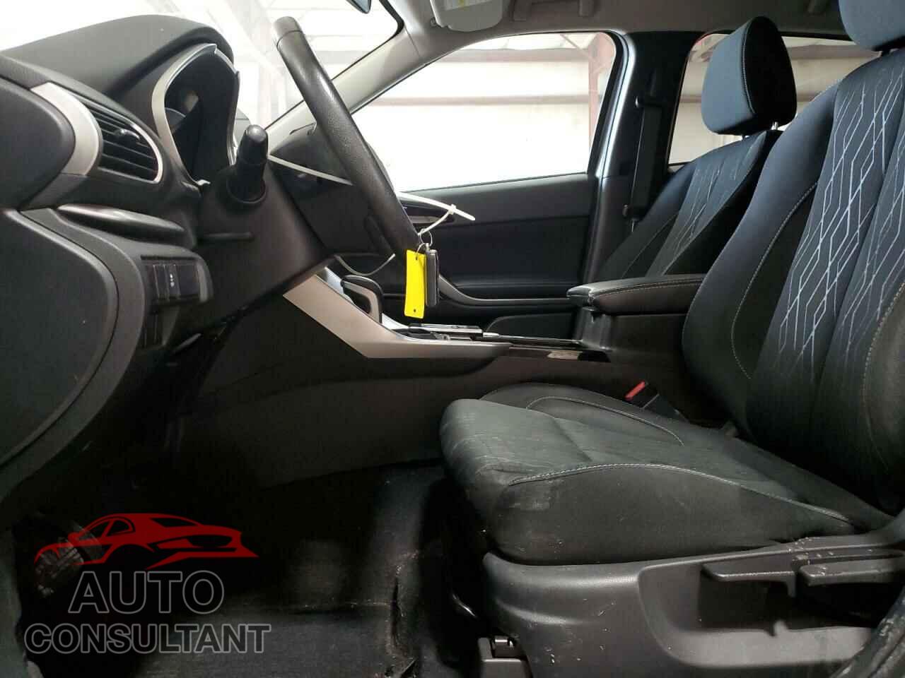 MITSUBISHI ECLIPSE 2018 - JA4AT5AA7JZ069081