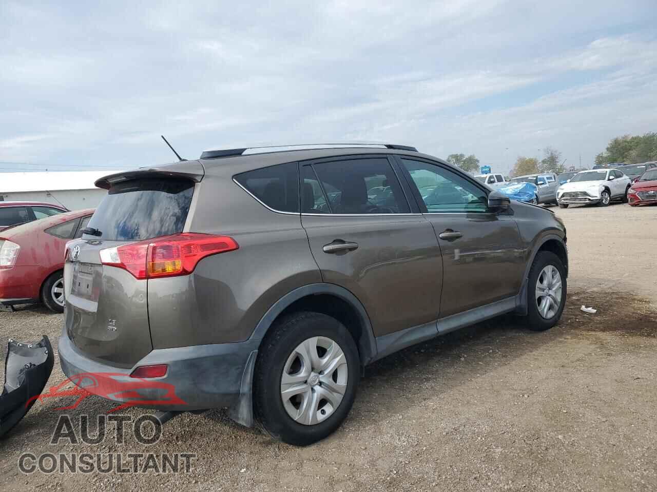 TOYOTA RAV4 2015 - 2T3BFREV7FW341027