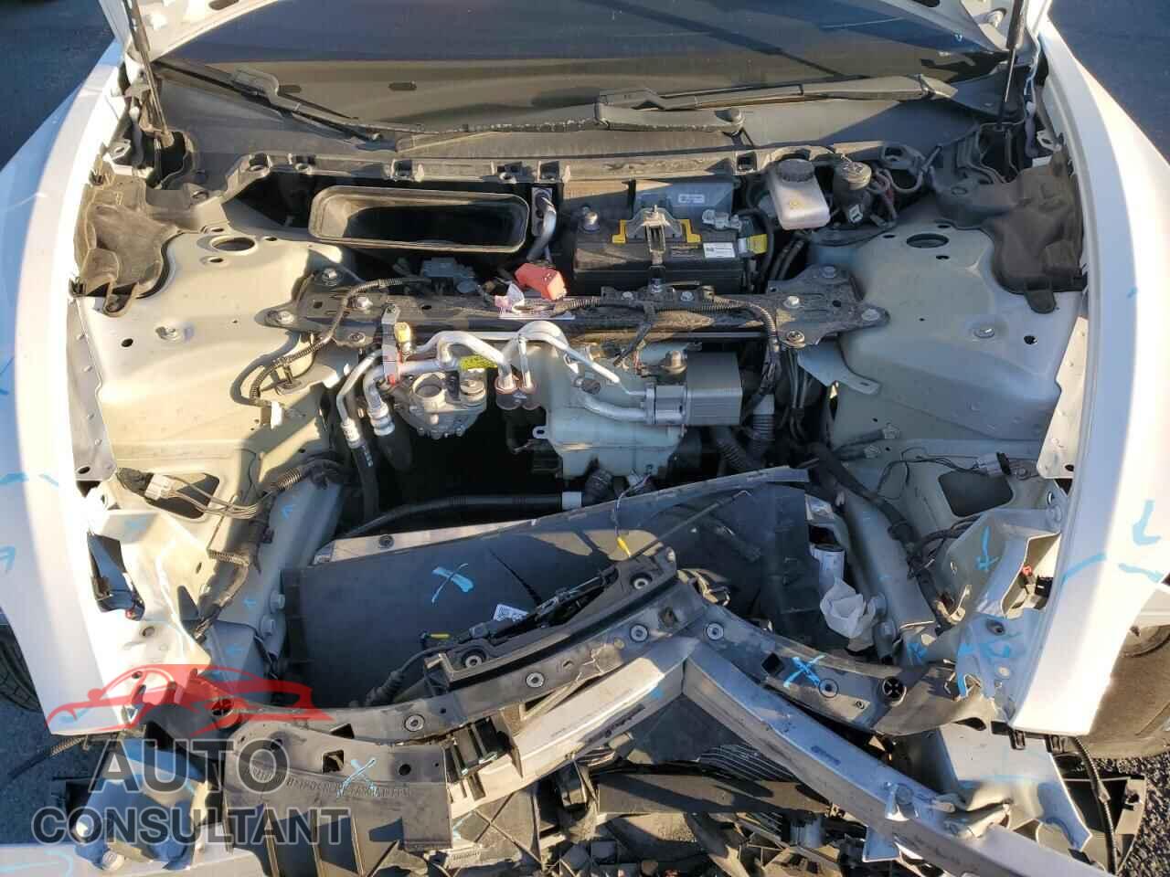 TESLA MODEL 3 2020 - 5YJ3E1EAXLF738190
