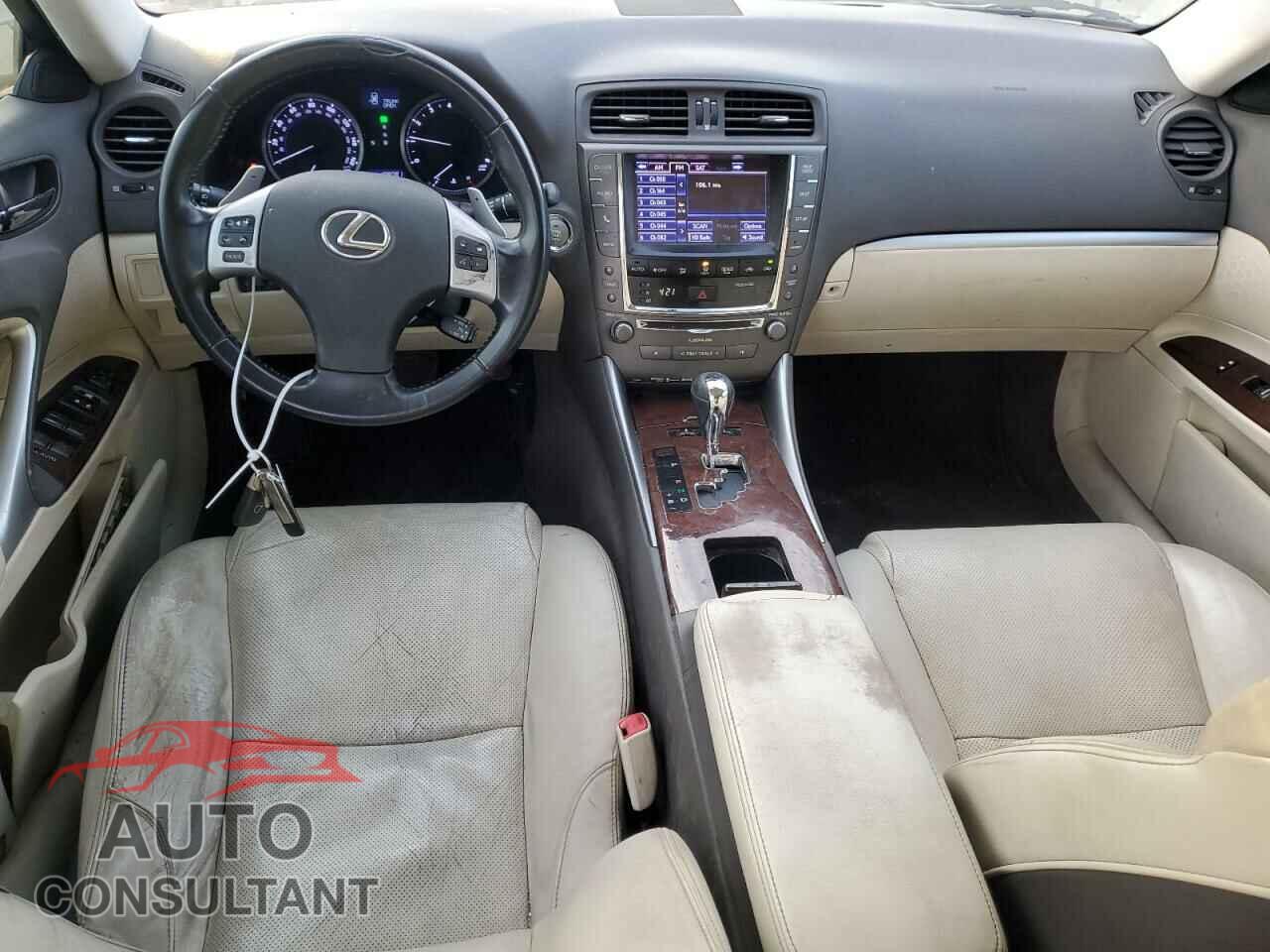 LEXUS IS 2013 - JTHBF5C23D5187484