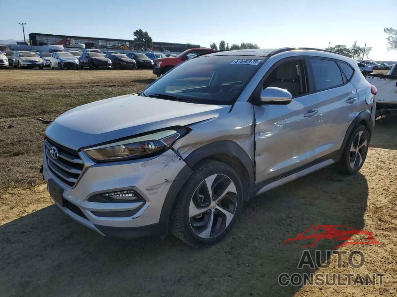 HYUNDAI TUCSON 2018 - KM8J3CA23JU689034