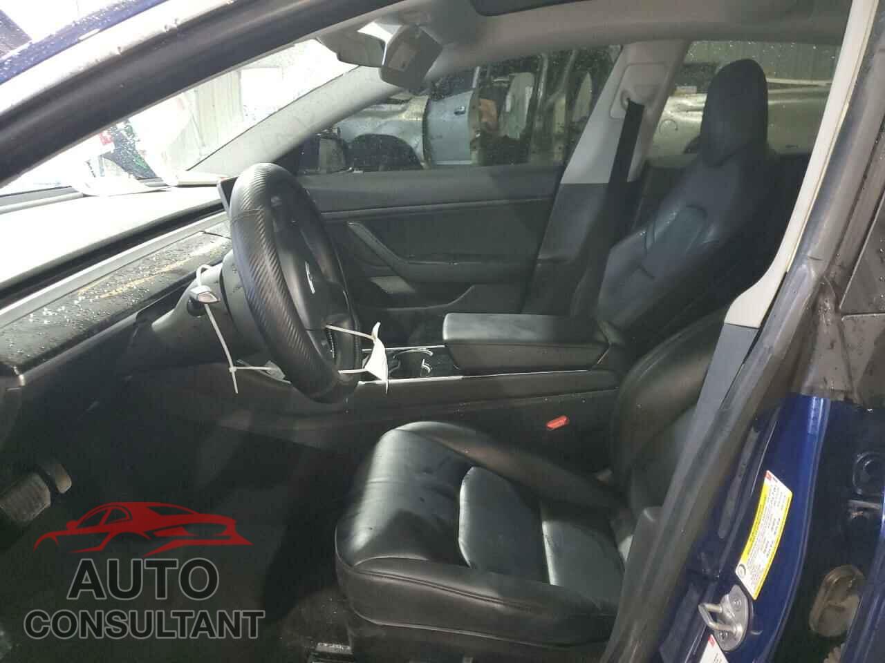 TESLA MODEL 3 2018 - 5YJ3E1EBXJF120356